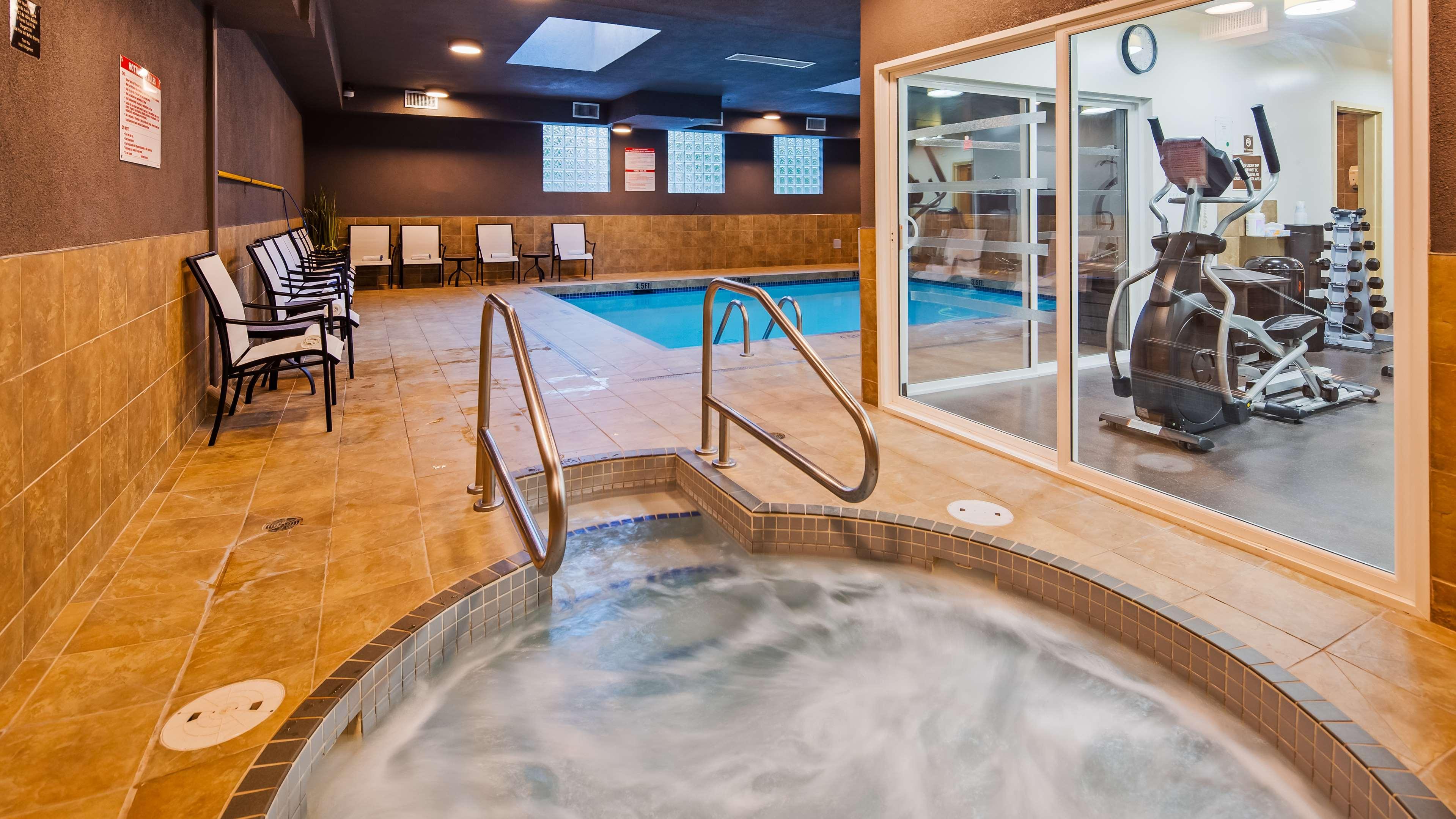 Best Western King George Inn & Suites Surrey Zewnętrze zdjęcie